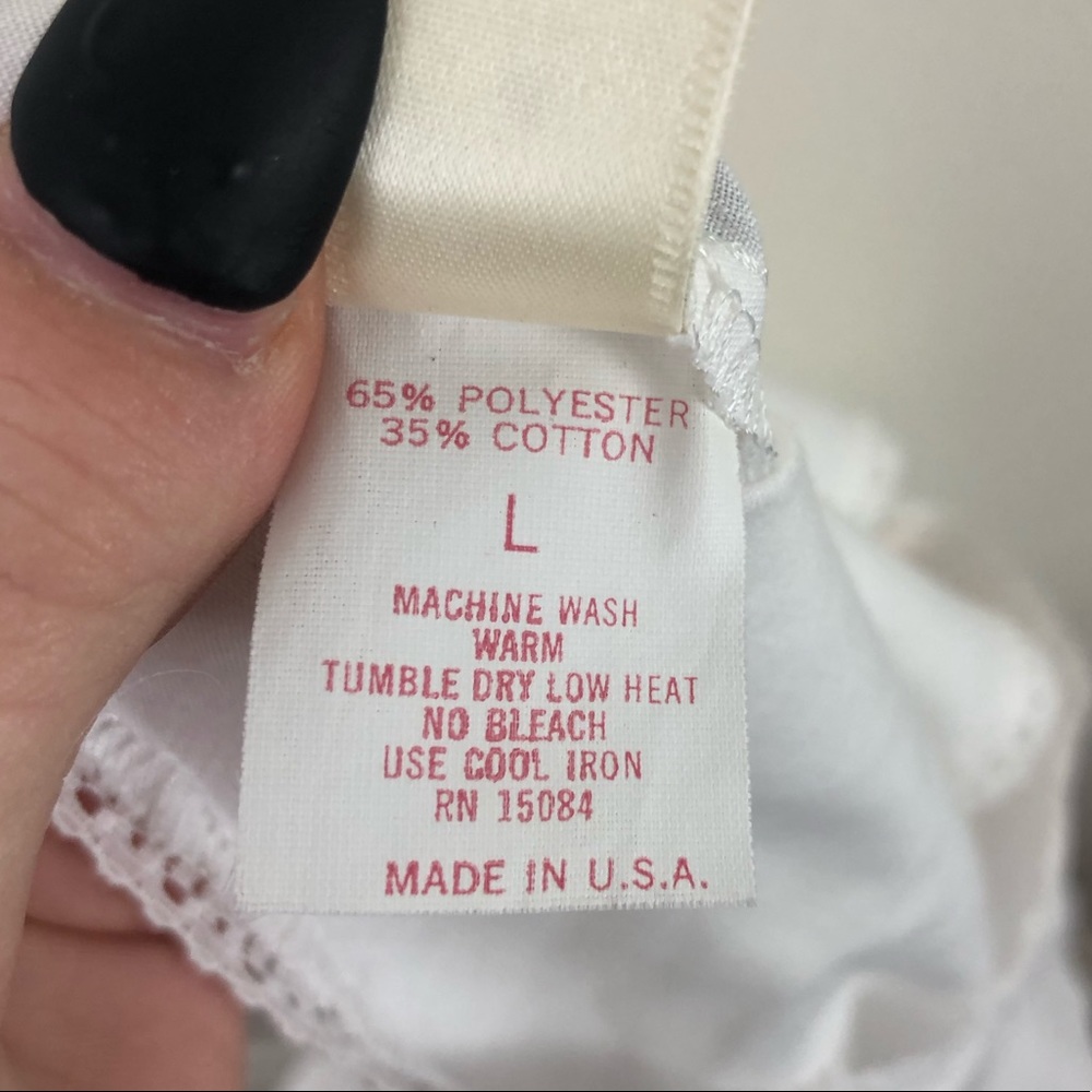Victoria Secret Lace Detailed Bodysuit - Picture 5 of 5
